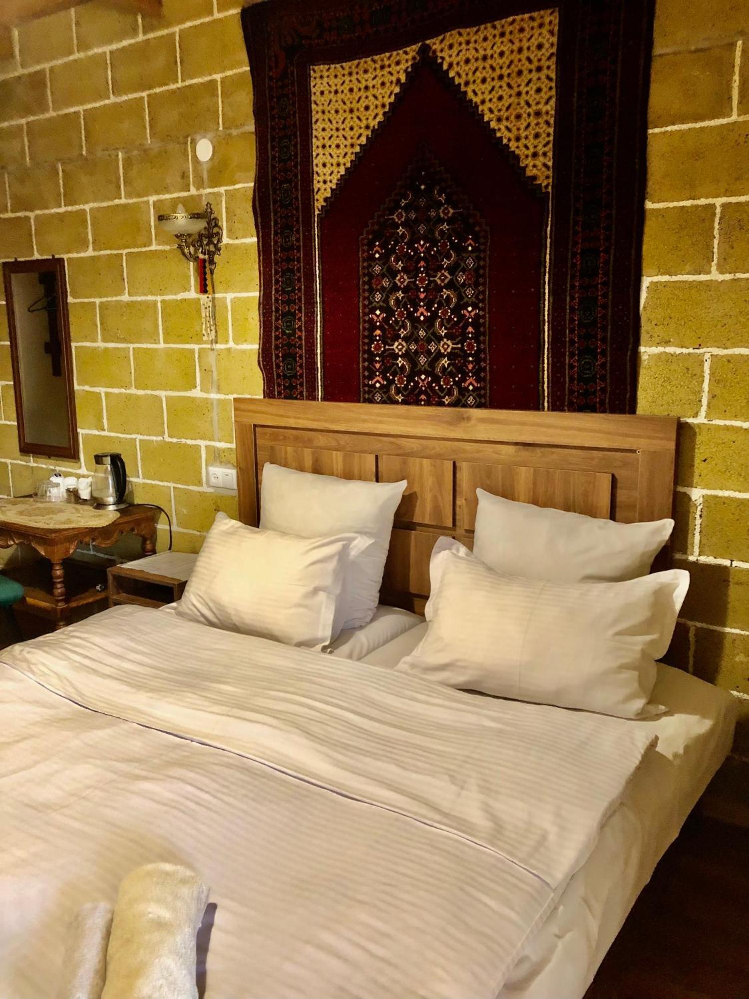 Guest House Anahit Idzjevan Buitenkant foto
