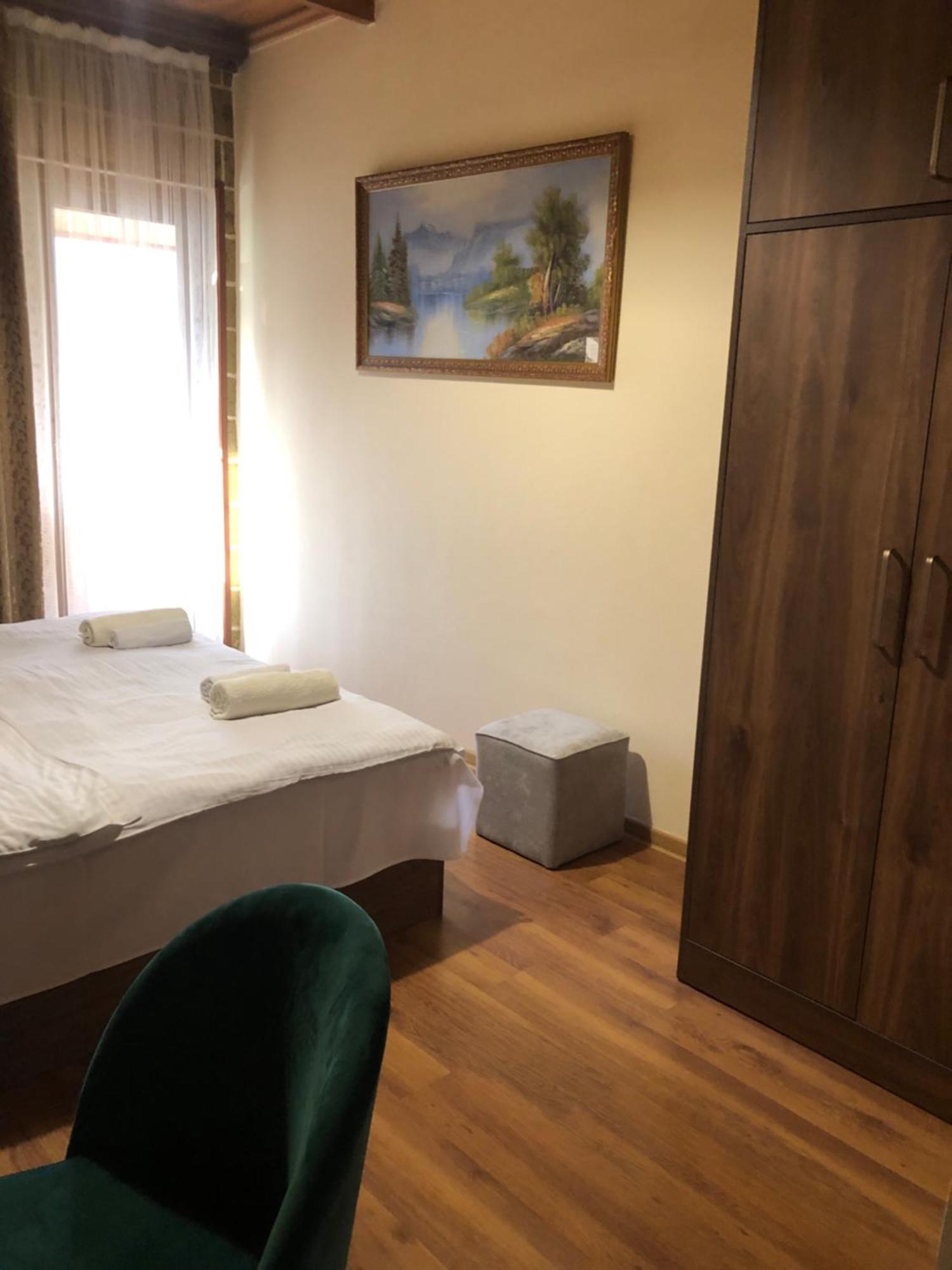 Guest House Anahit Idzjevan Buitenkant foto