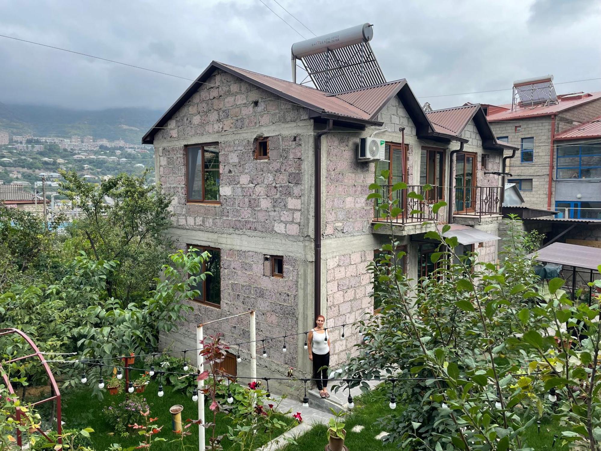 Guest House Anahit Idzjevan Buitenkant foto